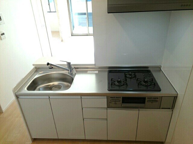 キッチン　キッチンでお料理をお楽しみください