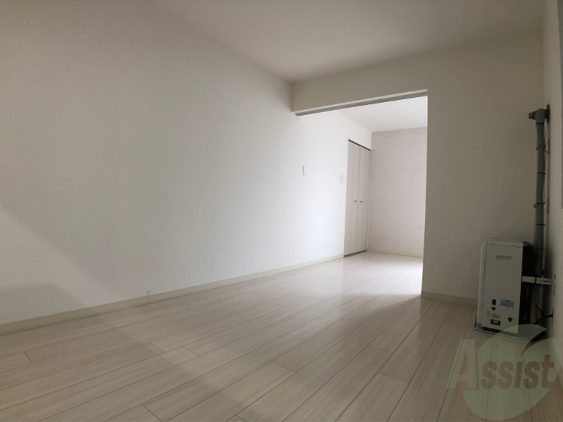 居室・リビング　広くてキレイなお部屋が広がっていて、充実した生活が送れそう。