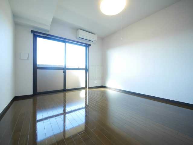 居室・リビング　ロアール高円寺