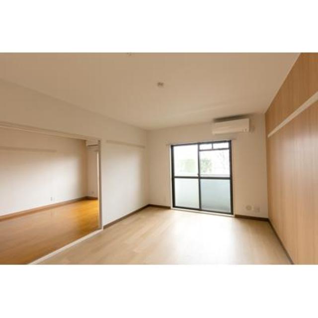 居室・リビング　※写真は同タイプ住戸です。