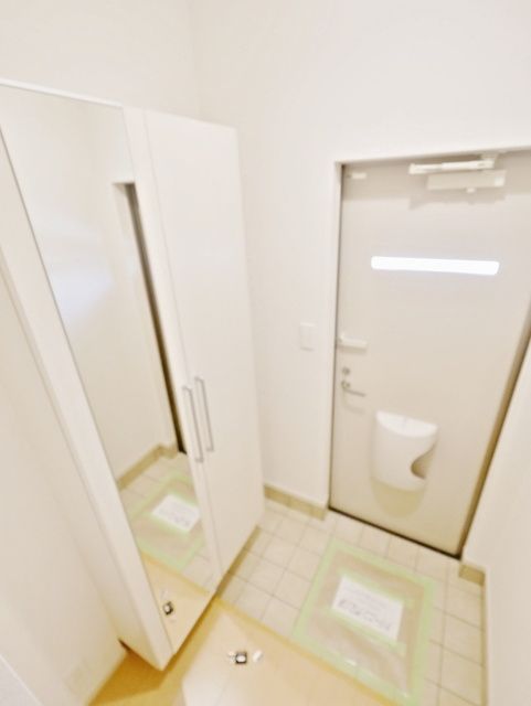 玄関　★お問い合わせはタウンハウジング橋本店まで★