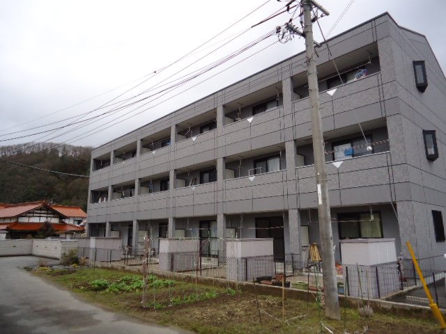 建物外観　外観写真（昼）