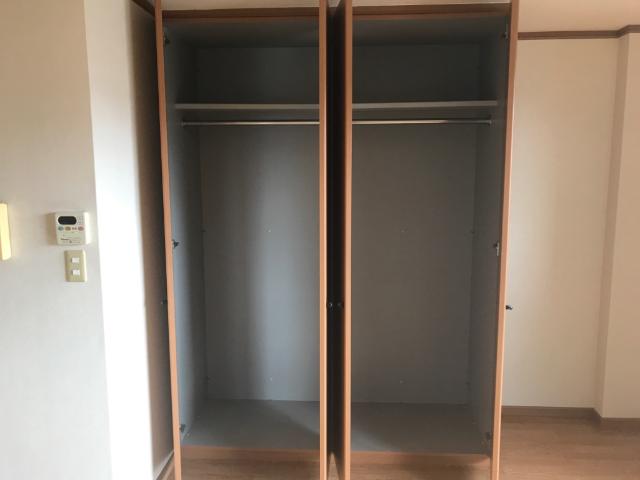 収納　クローゼット