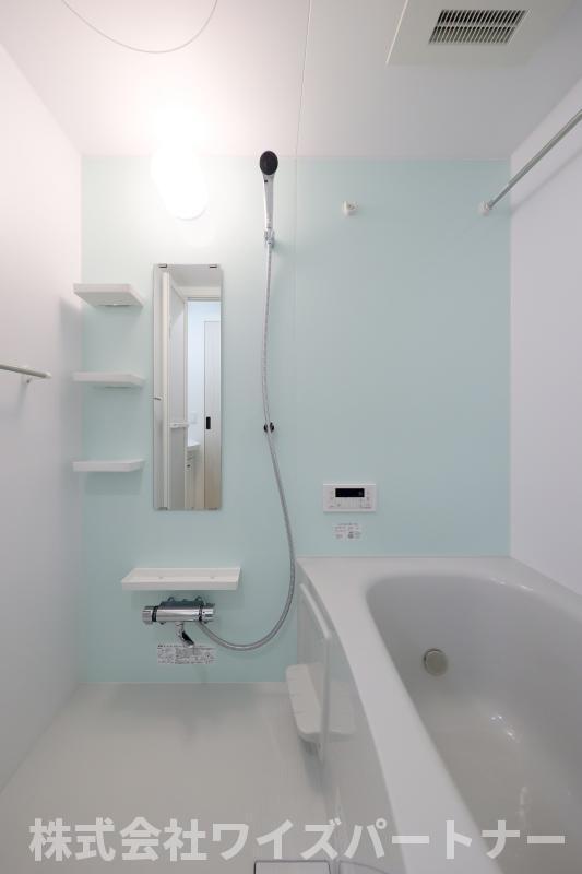 バス・シャワールーム　※同型タイプの為、現状優先