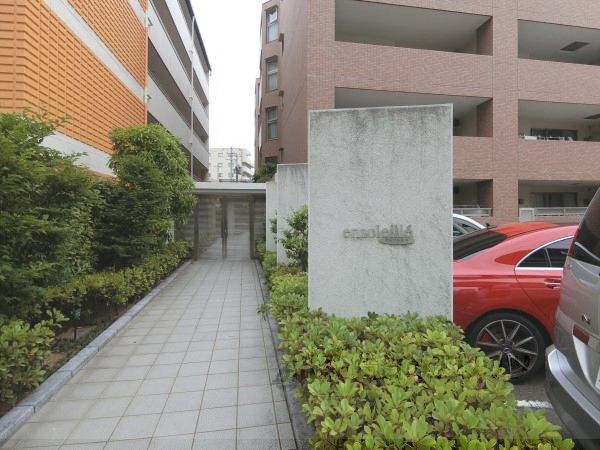 エントランス　エントランス