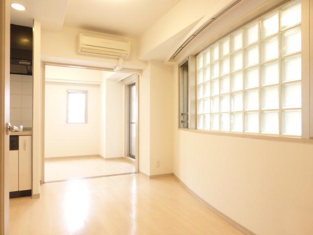 居室・リビング　居室※別部屋参考写真