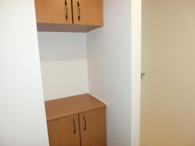 収納　上下セパレートのシューズＢＯＸ