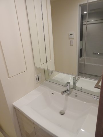 洗面設備　KDXレジデンス横濱紅葉坂