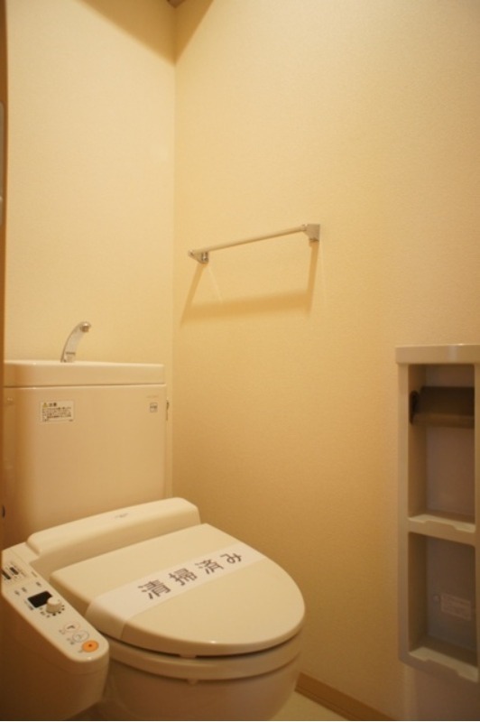 トイレ　図面と現状に相違がある場合には現状を優先