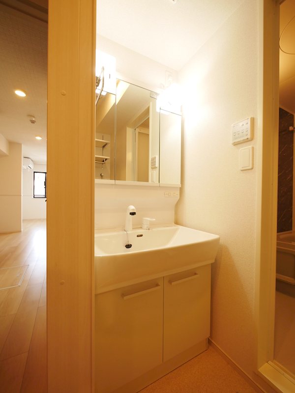 洗面設備　シャンプードレッサー