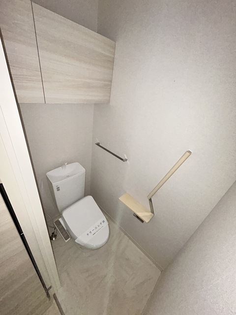 トイレ　別部屋参考写真です