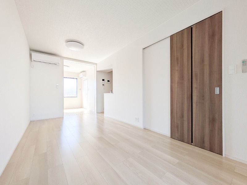 居室・リビング　図面と現状に相違がある場合には現状を優先