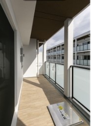 バルコニー　バルコニー