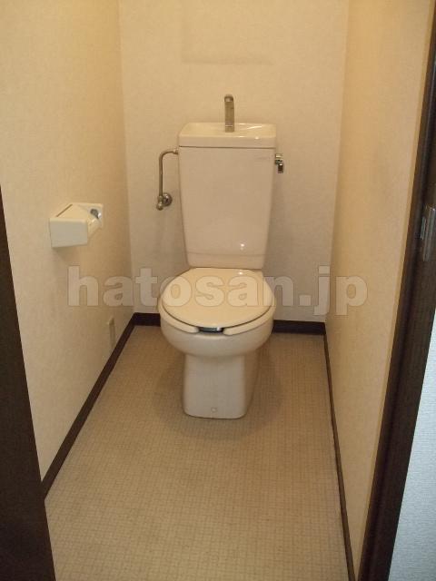 トイレ　落ち着いたトイレです