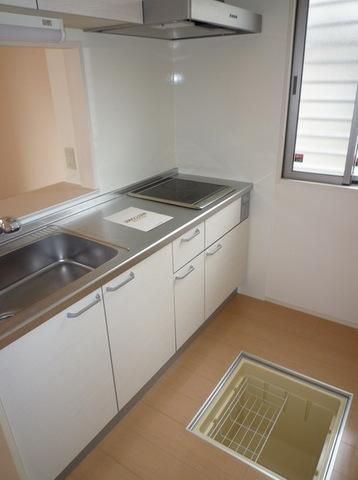 キッチン　2階は床下収納ありません