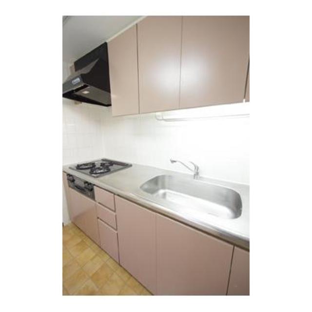 キッチン　※写真は同タイプ住戸です。