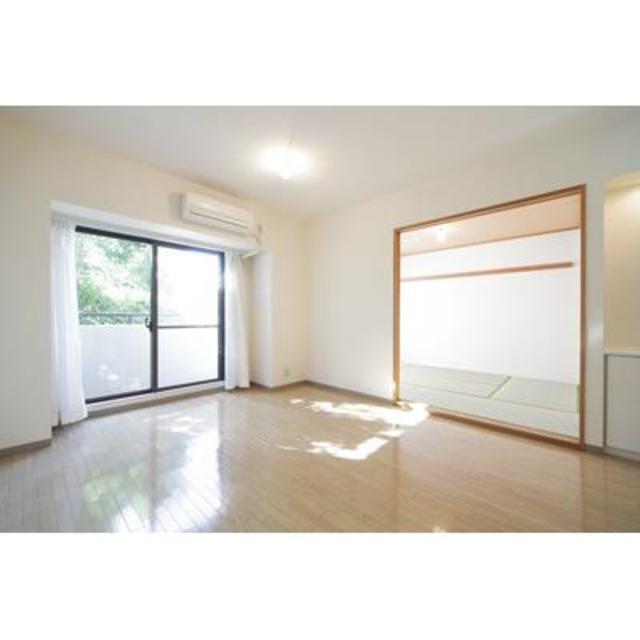 居室・リビング　※写真は同タイプ住戸です。