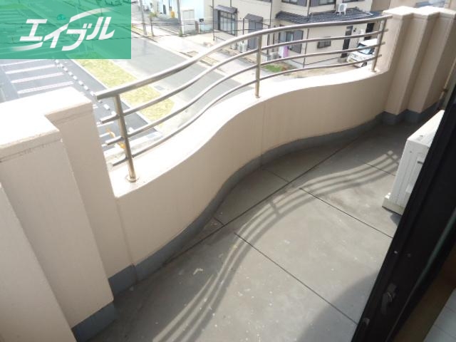 バルコニー　ベランダ