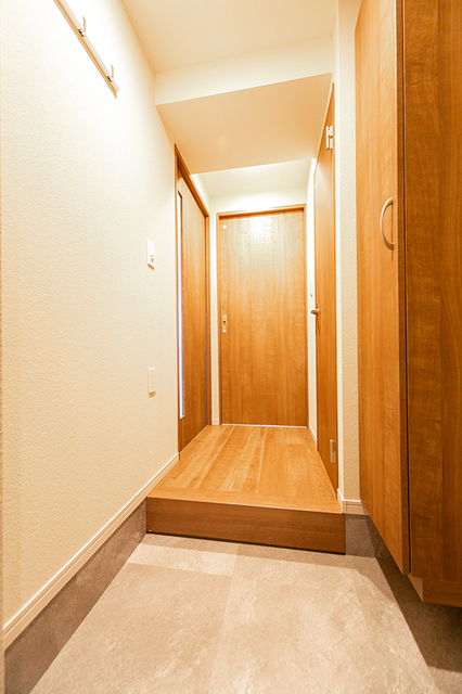 玄関　※写真は同タイプ住戸です。