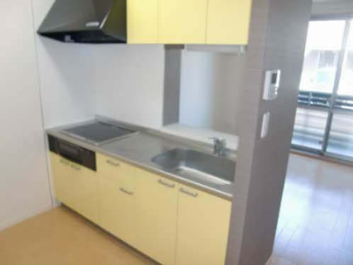 キッチン　同間取り別部屋写真です。