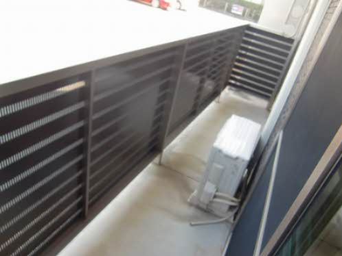 バルコニー　同間取り別部屋写真です。