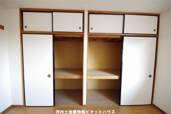 収納　類似室内