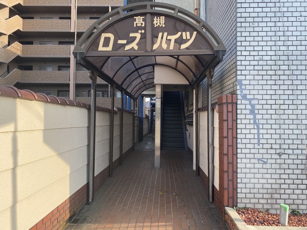 エントランス　エントランス