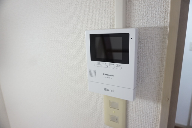 セキュリティ　ＴＶモニターホン付きです。