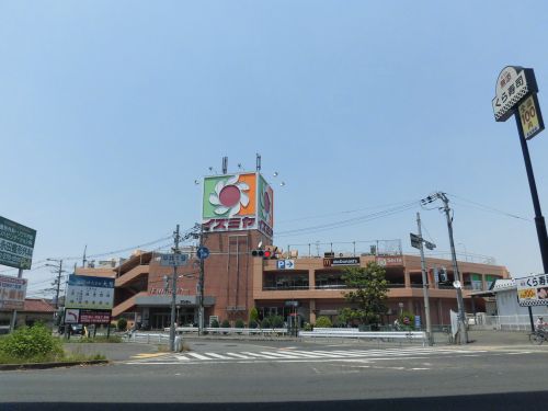スーパー　イズミヤ(株)泉北店（スーパー）まで468m
