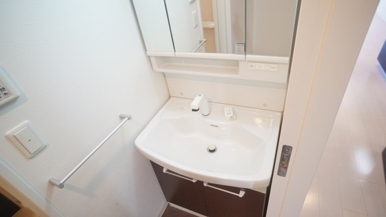 洗面設備　シャンプードレッサー