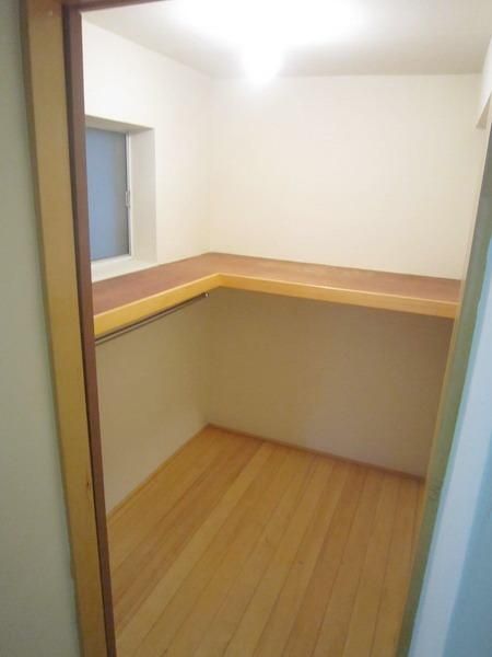その他設備　★　広々ウォークインクローゼット　★