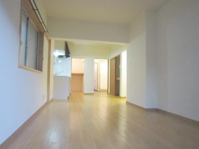 居室・リビング　★　キレイな洋室　★