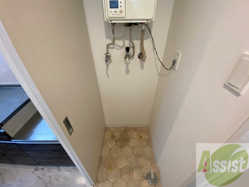 その他設備　もちろん洗濯機置場は室内にあるので、いつでも洗濯できますよ～