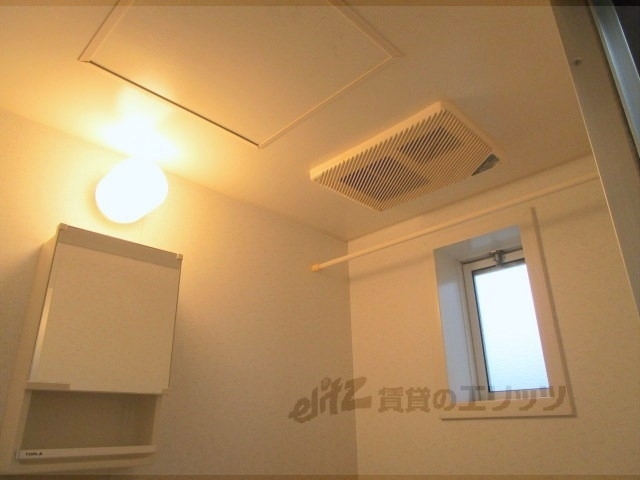 その他設備　浴室乾燥機