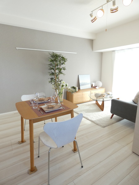 居室・リビング　家具小物等は除く