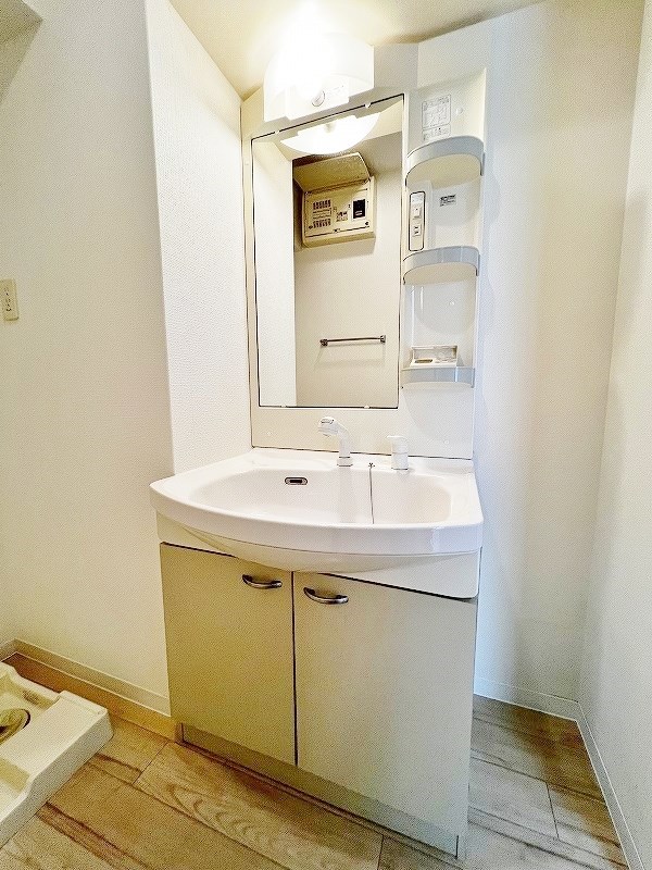 洗面設備　★洗面脱衣所/シャワー付き洗面台★