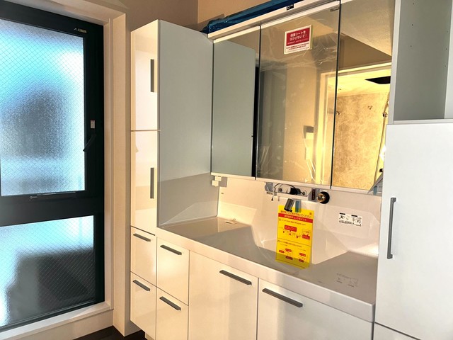 洗面設備　※写真は同タイプ住戸です。