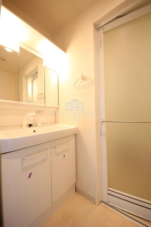 洗面設備　写真は別タイプとなります。