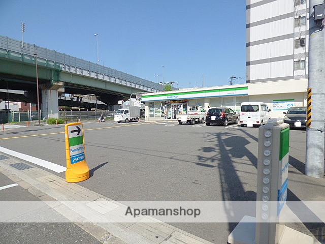 コンビニ　ファミリーマート（コンビニ）まで1283m