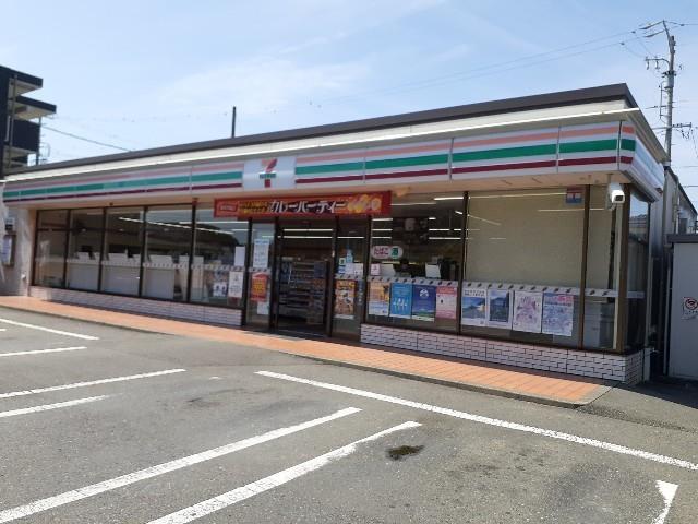 エントランス　セブンイレブン磐田新貝店まで1900m