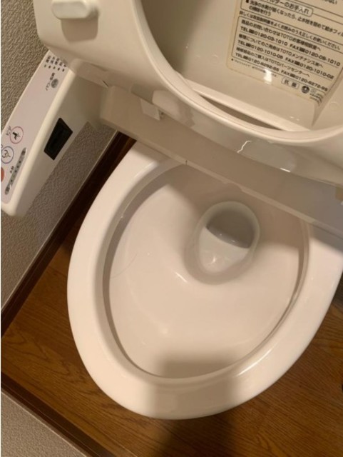 トイレ　トイレ