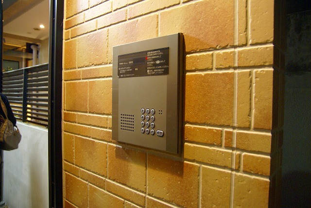 セキュリティ　オートロック完備