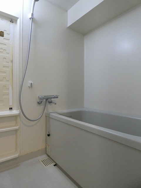 バス・シャワールーム　別部屋参考写真