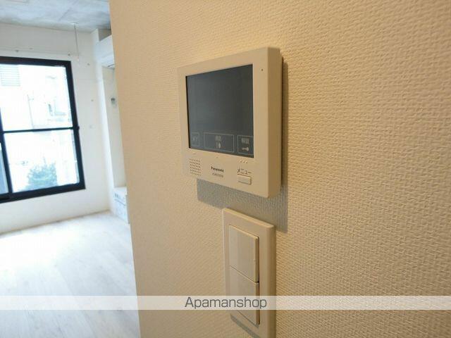 その他設備　モニタ付きインターホンです