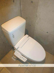トイレ　落ち着いたトイレです