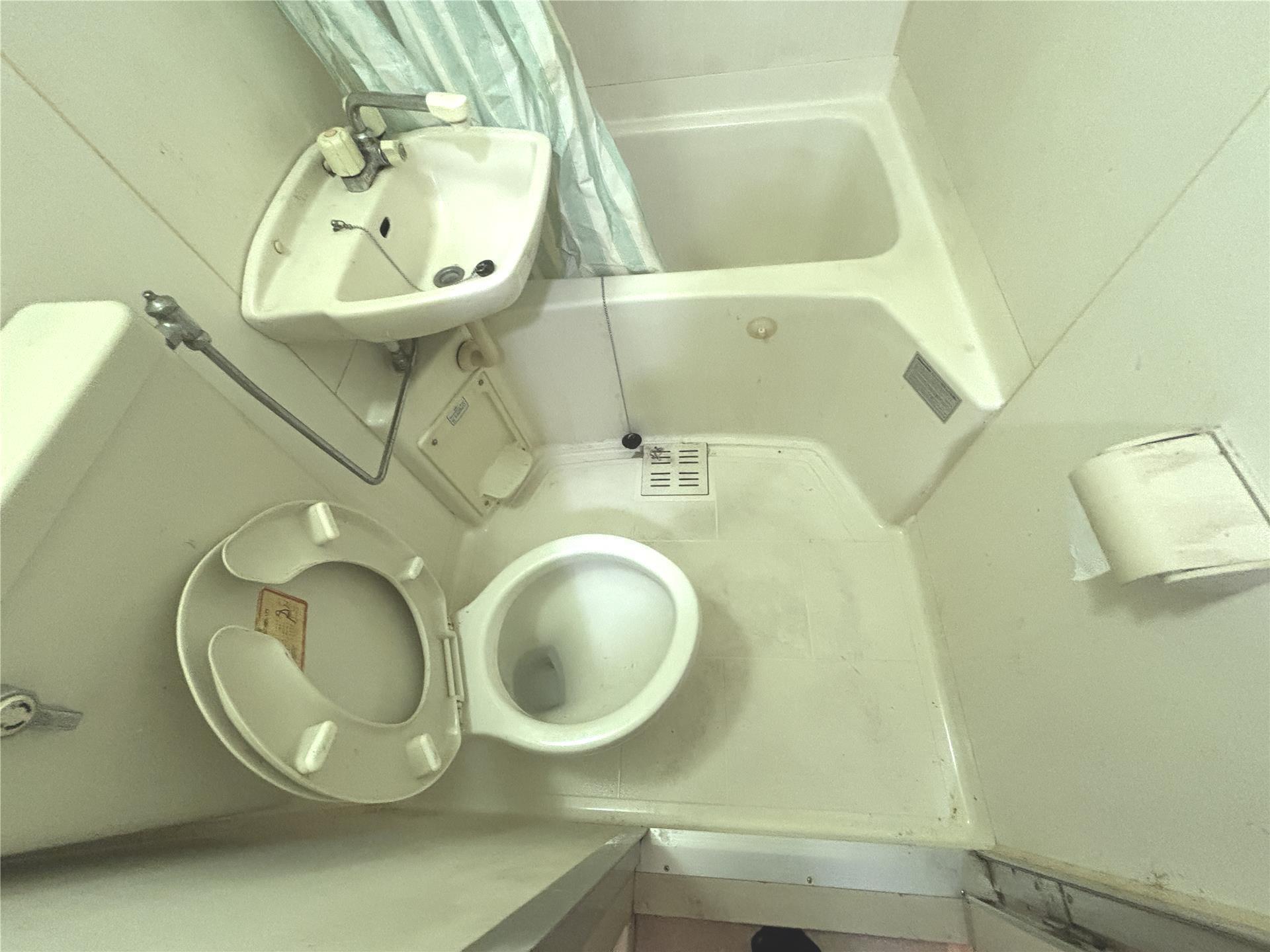 バス・シャワールーム　※写真は同タイプのお部屋です。