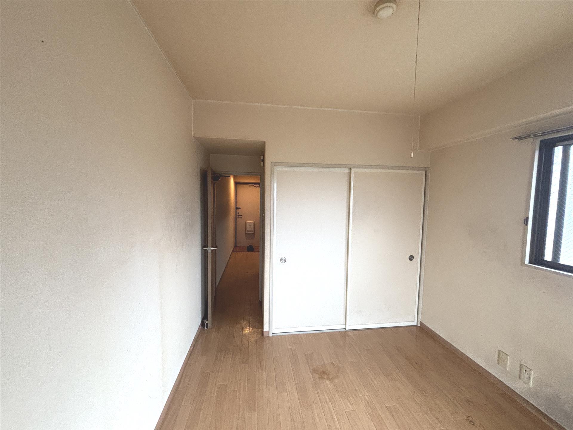 居室・リビング　※写真は同タイプのお部屋です。