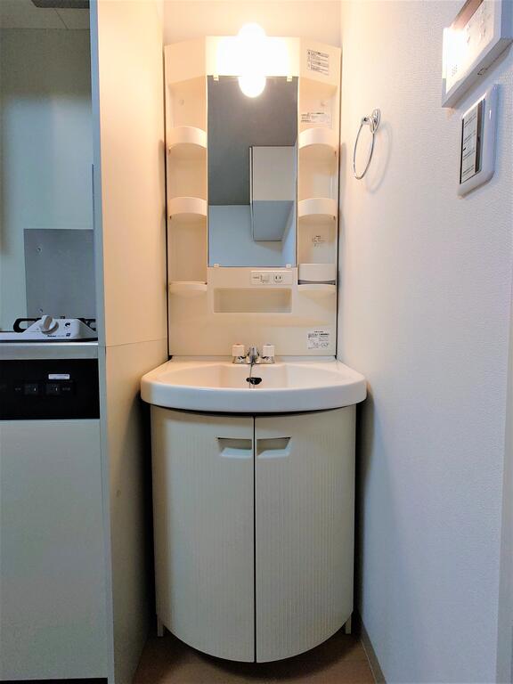 洗面設備　東中野駅　徒歩2分　賃貸アパート　家賃7万円台