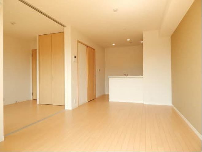 居室・リビング　日当たりの良い過ごしやすい空間です。