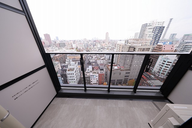 バルコニー　バルコニー